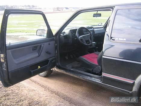 VW Golf 2 1,8 "SOLGT" billede 3