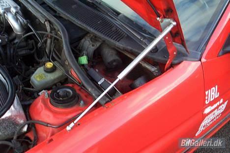 Ford SOLGT!! Escort 1.8i sport billede 3