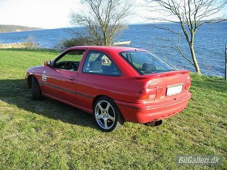 Ford SOLGT!! Escort 1.8i sport billede 5