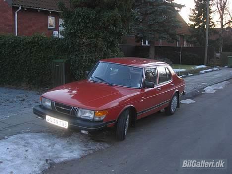 Saab 900 GLs billede 2