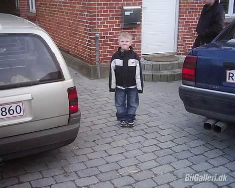 Opel Omega st.car  SOLGT ! - Man kan vist godt sige at den er blevet sænket nu...! billede 9