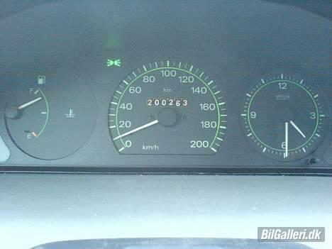 Fiat punto s - jep 1,2 og den ka nå 200........yeah right...........NOT hehe :) billede 4