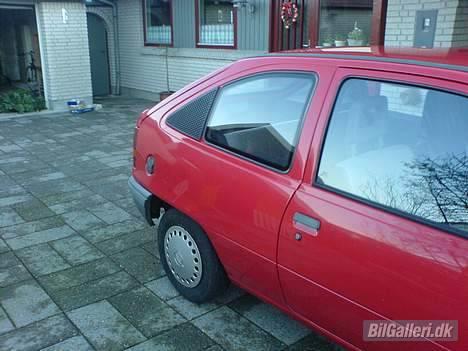 Opel Kadett 1,3 Cc E - Set fra siden. Kadetten lige inde jeg købte den... billede 3