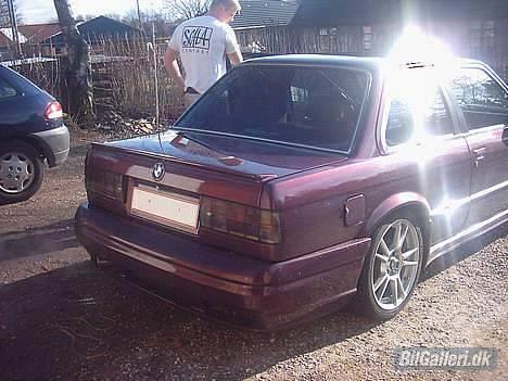 BMW E30 solgt billede 4
