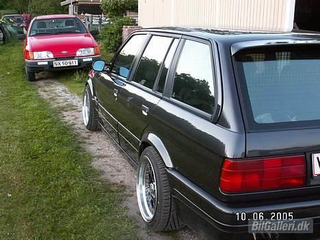 BMW  E30 2,7touring Alpina B3 billede 6