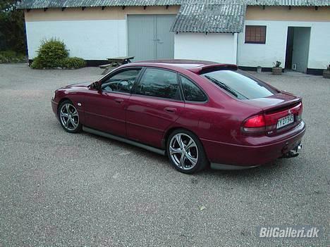 Mazda 626 GE "SOLGT" - Nyt Billed :) billede 1