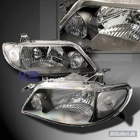 Mazda 323F BJ Exclusive - HEADLIGHTS BLACK billede 9