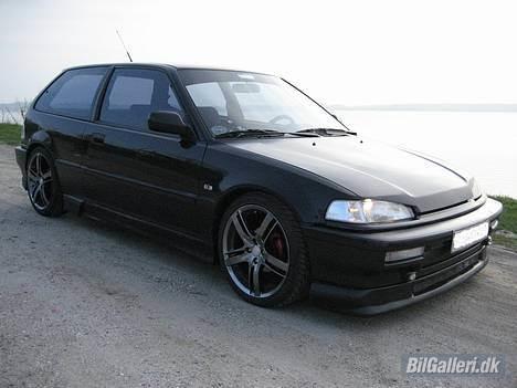 Honda Civic 1,5 16v Exi Solgt - Så er der kommet 17" på, sider på min nye bil nu.... billede 9