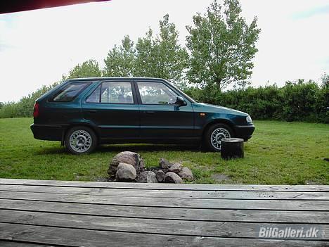 Skoda Felicia GLX 1.6 SOLGT - tja et hurtig og flot billled  billede 4