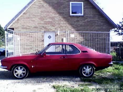 Opel Manta A Coupe L --SOLGT-- billede 2