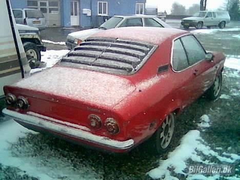 Opel Manta A Coupe L --SOLGT-- - Er helt vild med det gitter der! :) billede 5