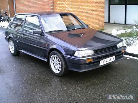 Toyota Corolla --TOTAL SKADET-- billede 10