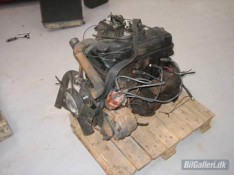 Opel Kadett c (solgt) - Min nye 2.0s fra rekord, hvor gearkassen lige er blevet monteret. nu mangler jeg kun at montere indsprøjtning. billede 11