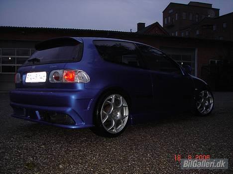 Honda Civic Esi Solgt billede 8