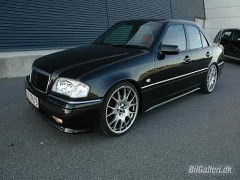 Mercedes Benz C 230 K (solgt) billede 2