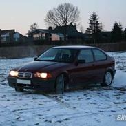 BMW 316i Compact