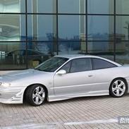 Opel Calibra 2.0 (totalskadet)