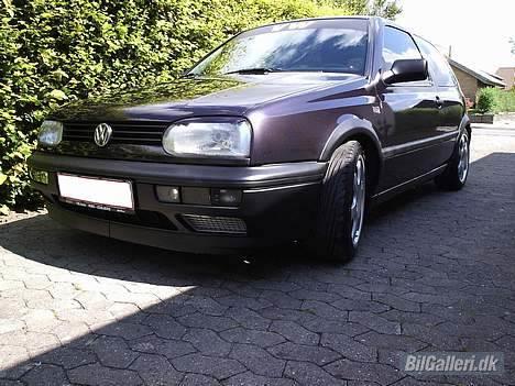 VW Golf 3 (solgt) - En nymalet bil sommeren 05 billede 8