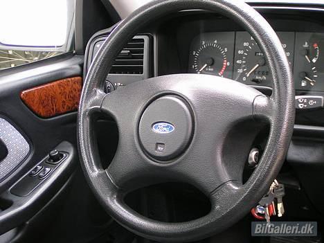 Ford Scorpio 2,9i GLX aut billede 4