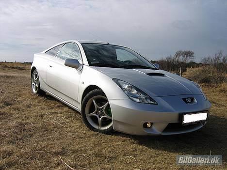 Toyota Celica T23 ***SOLGT*** - Sådant så den ud da jeg købte den i Januar 2006 (bortset fra toning i ruder) billede 4