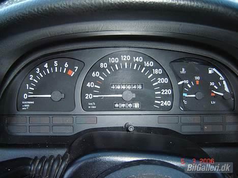 Opel Vectra A "pit bull"  - næsten 200,000 på klokken billede 6
