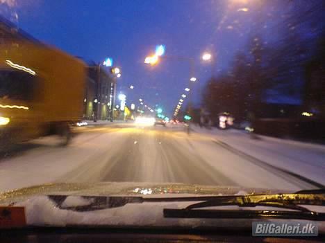 Opel Ascona C *Solgt* - Så smuk er verden altså når man befinder sig i en Ascona billede 8