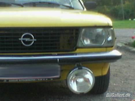 Opel ascona b  billede 13