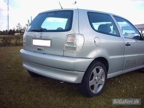 VW Polo TEAM POLO .. SOLGT - hvide baglygter billede 3