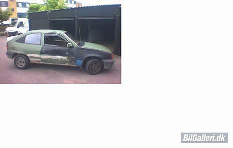 Opel Kadett E SOLGT billede 9