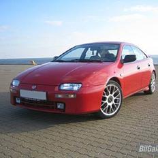 Mazda 323F BA