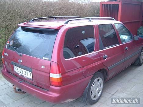 Ford Escort HERSTAL EDITION St - Endelig et billede af solfilmen som lovet engang sidste forår..... billede 9