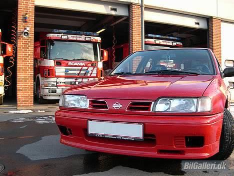 Nissan Primera GT/1.6 (Solgt) - Lidt billeder fra arb. Med den nye front billede 12