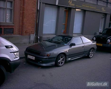 Toyota Celica SOLGT - så er den ved at være klar billede 9