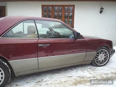 Mercedes Benz 300 CE billede 4