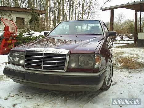 Mercedes Benz 300 CE billede 5