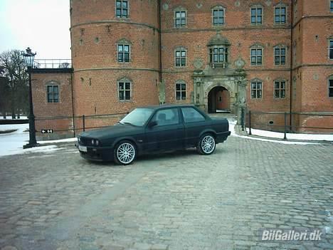 BMW 325i E30  billede 3