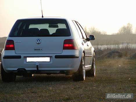 VW Golf 4 1.8 Trendline     (solgt) billede 1