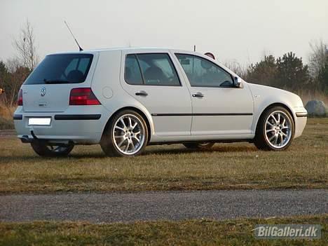 VW Golf 4 1.8 Trendline     (solgt) billede 2