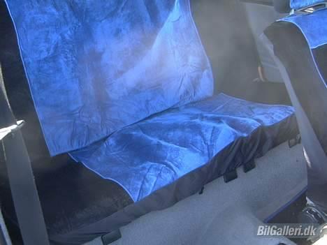 VW Golf 2 blå diod solgt - Flotte sæder. billede 5