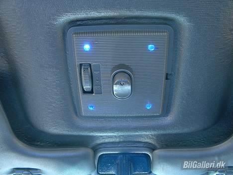 VW Golf 2 blå diod solgt - Kontakt til at styre dioderne med. billede 17