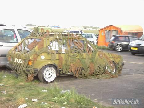 VW Golf 1 Army billede 1