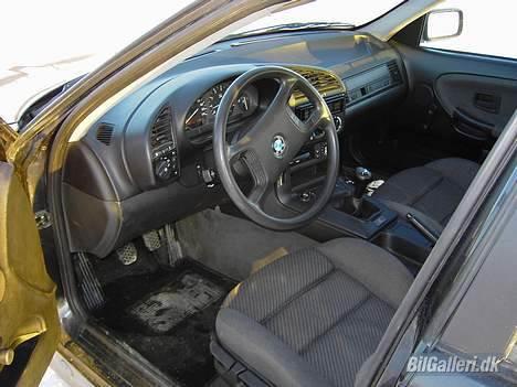 BMW 318i billede 5