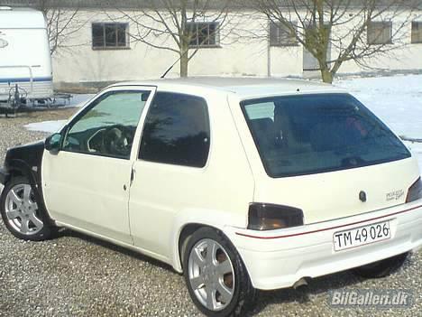 Peugeot 106 1,4 xr "SOLGT" - nu med de orginale lygter som er tonet. lexus lygter er yt billede 17