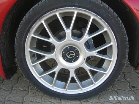 Mazda 323F BA billede 4