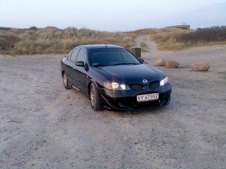 Nissan Almera 1,8i - Ny front billede 11
