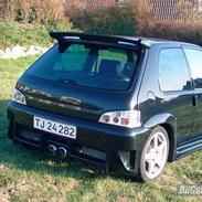 Peugeot 106 (SOLGT)