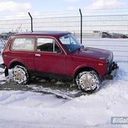 Lada Niva 1.6 *SOLGT*