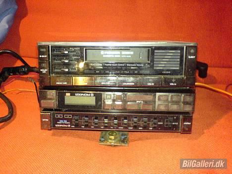 Opel Ascona C *Solgt* - Headunit m. radio og equalizer og DIGITAL display billede 17