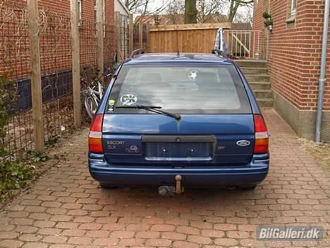 Ford Escort CLX 16V st. Solgt! - Bagfra billede 5