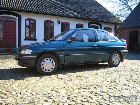 Ford Escort 1.6i 16v - Solgt billede 1